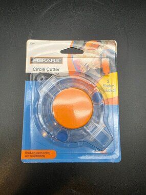 Fiskars Circle Cutter & Replacement Blades Cuts 1" To 8" Circles NEW in Package